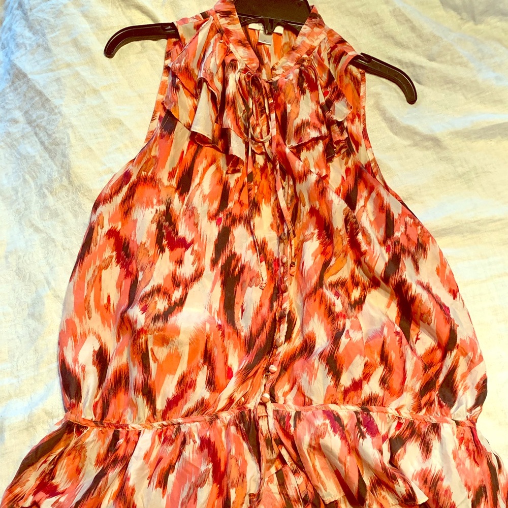Sleeveless blouse
